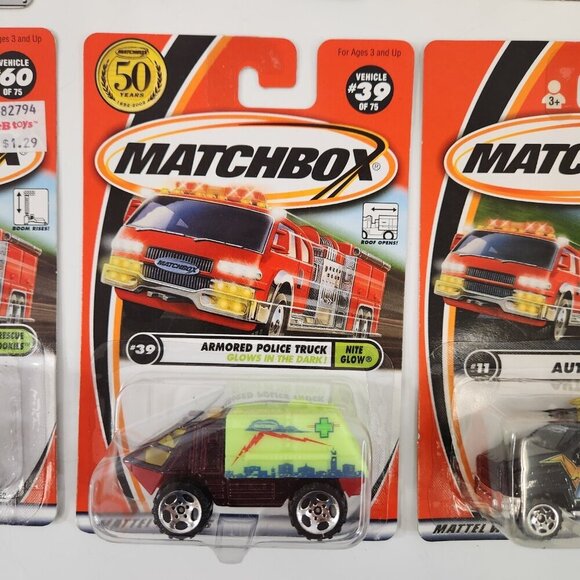 Matchbox Emergency Vehicle Diecast Car Lot Armored Police Truck SWAT +more New - Picture 4 of 12